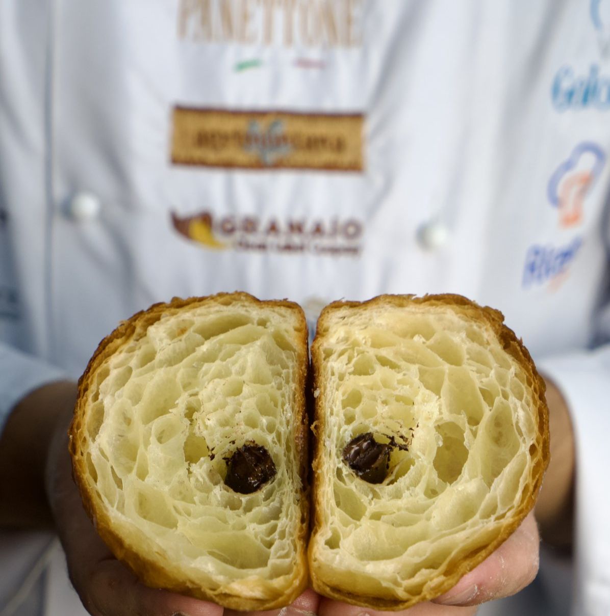 Pâtisserie artisanale Genève - Royal Karoma Café Genève - Francesco Fiore Pâtisserie artisanale Genève - Royal Karoma Café Genève